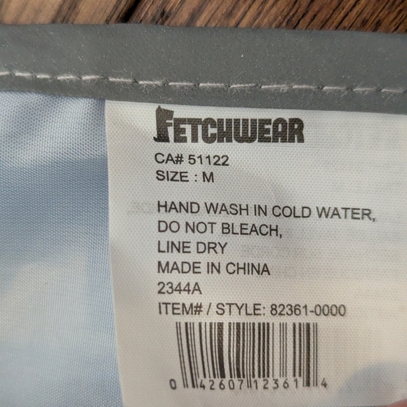 Fetchwear Dog Coat Blue Shark Pet Rain Coat, Size M 17" New - Picture 10 of 12